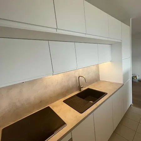 2 Br-app-breathtaking View With Big Balcony *