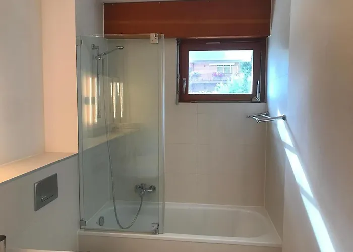 公寓 2 Br-app-breathtaking View With Big Balcony 克莱恩 蒙塔纳